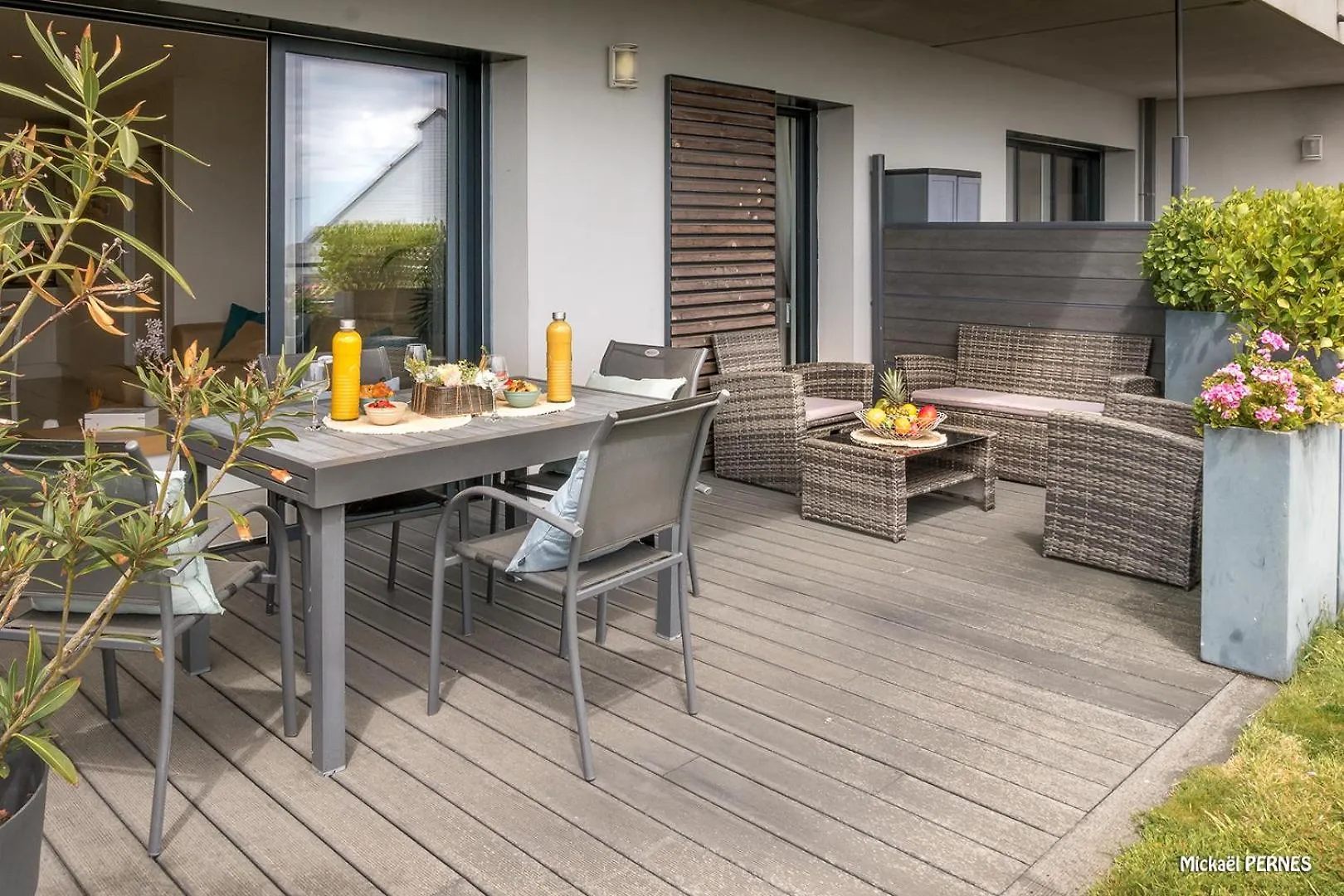 Ref 231 - Port-Louis Appartement Type 2 Pleine Vue Petite Mer Avec Terrasse, Parking Et Garage Dans Residence Recente 0*,  צרפת